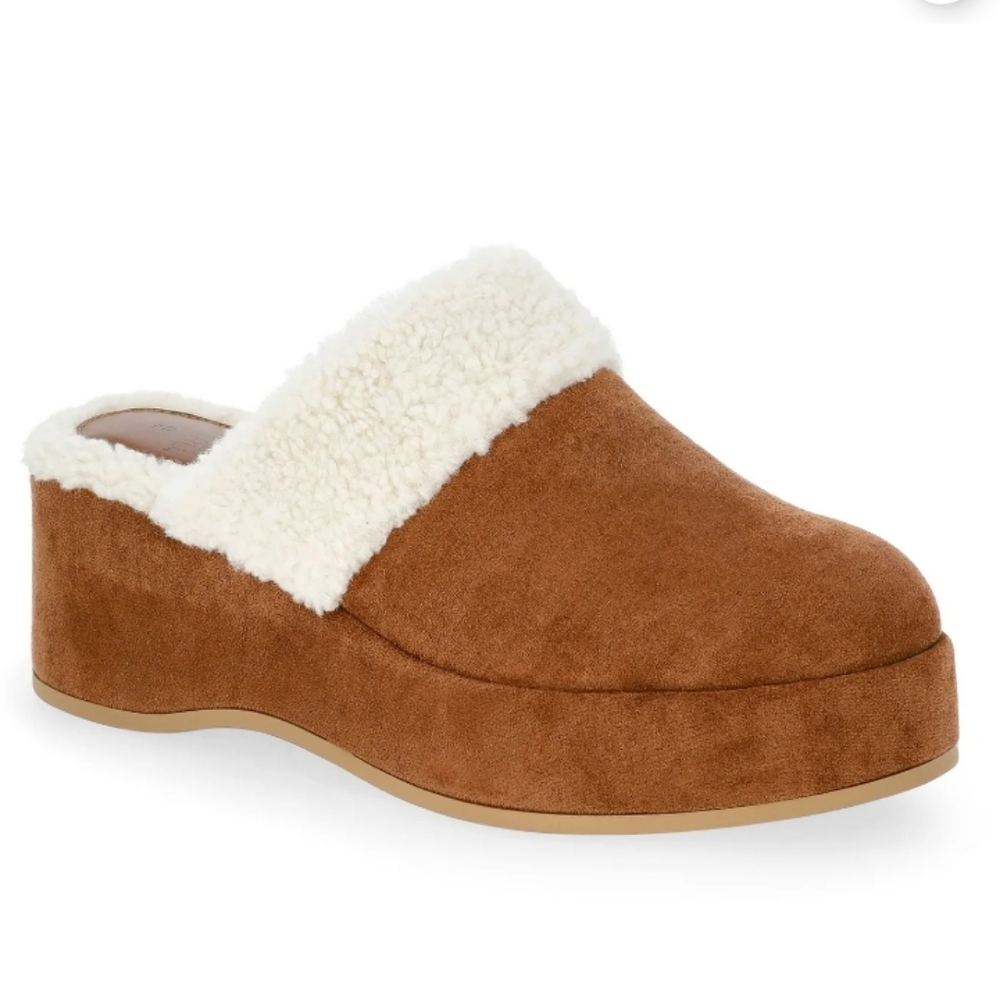 Time And Tru Women's Faux Shearing Wedge Clogs  Various Sizes    NWT